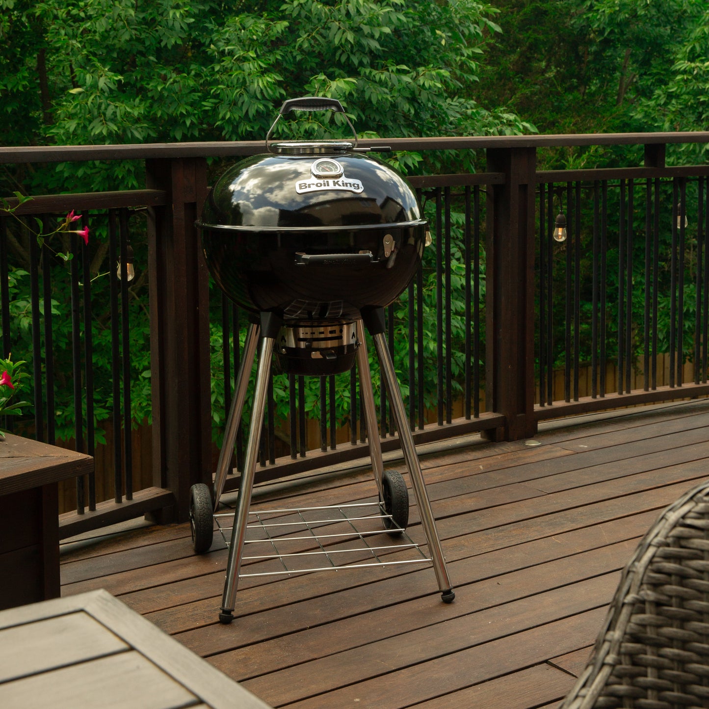 Crown Kettle Charcoal Grill 57cm