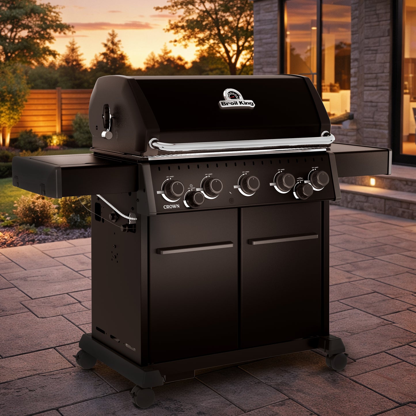 Crown™ 590 Shadow